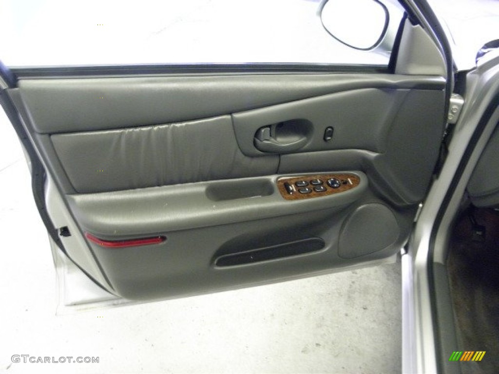 2005 Buick Century Sedan Gray Door Panel Photo #68669011