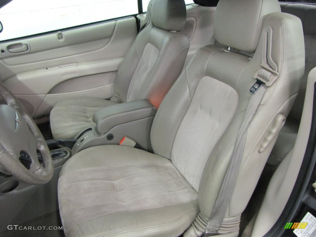 2006 Chrysler Sebring Touring Convertible Front Seat Photo #68672098