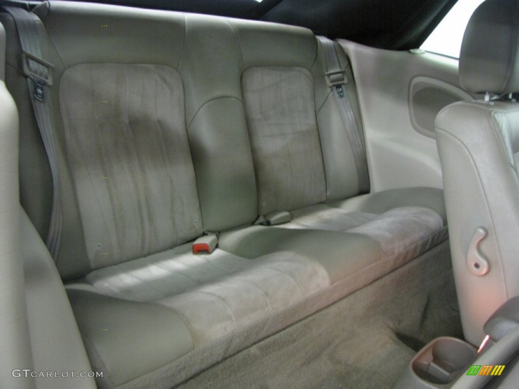 2006 Chrysler Sebring Touring Convertible Rear Seat Photo #68672116