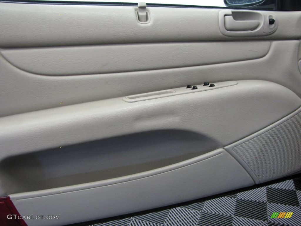 2006 Sebring Touring Convertible - Brilliant Black / Taupe photo #20