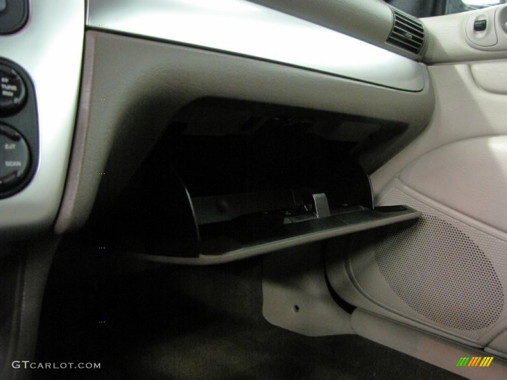 2006 Sebring Touring Convertible - Brilliant Black / Taupe photo #36