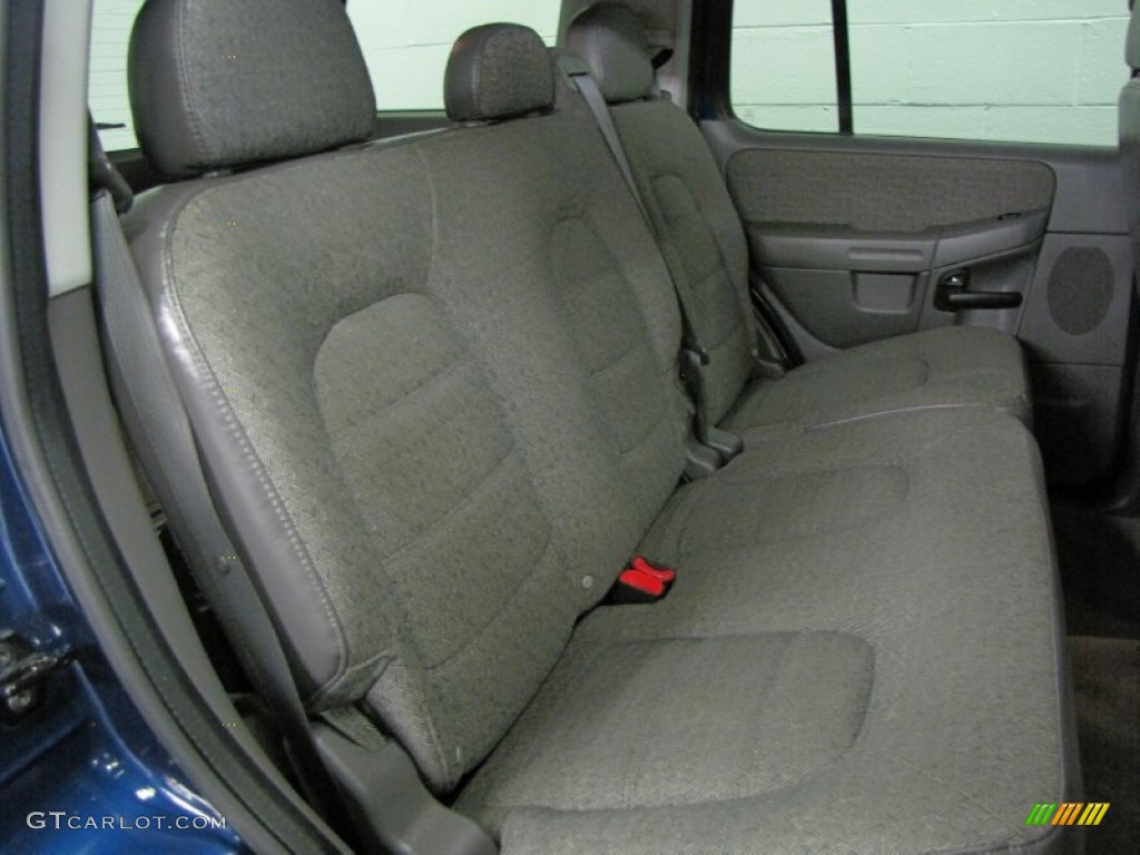 2004 Explorer XLS 4x4 - Dark Blue Pearl Metallic / Graphite photo #13
