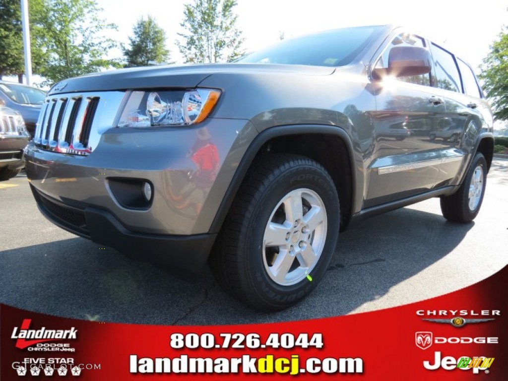 2013 Grand Cherokee Laredo - Mineral Gray Metallic / Dark Graystone/Medium Graystone photo #1
