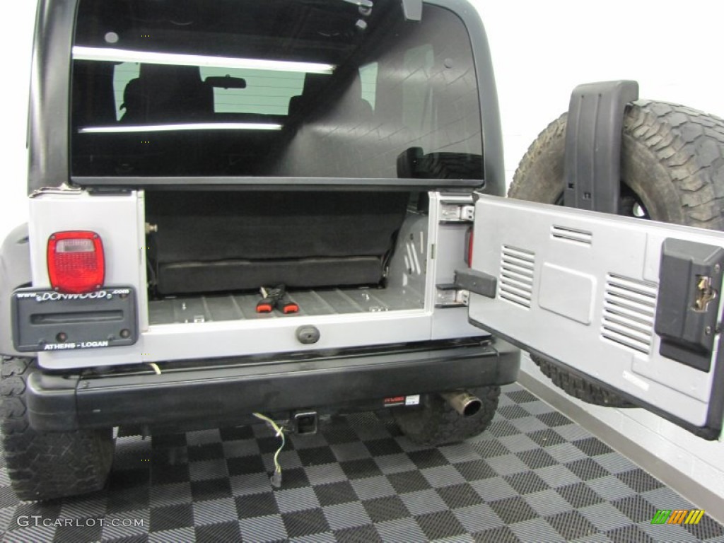 2004 Wrangler Sport 4x4 - Bright Silver Metallic / Dark Slate Gray photo #6