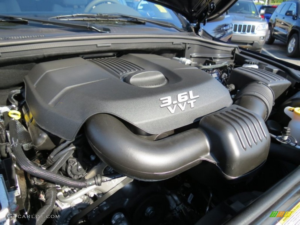 2013 Grand Cherokee Laredo - True Blue Pearl / Dark Graystone/Medium Graystone photo #12