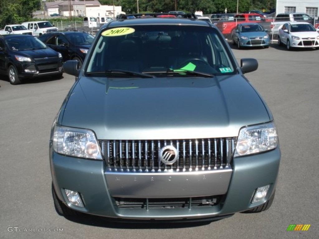 2007 Mariner Luxury 4WD - Light Tundra Metallic / Black photo #2