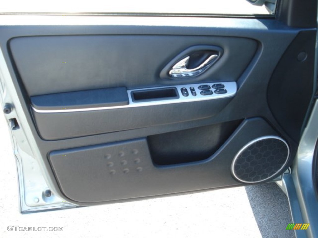 2007 Mariner Luxury 4WD - Light Tundra Metallic / Black photo #12