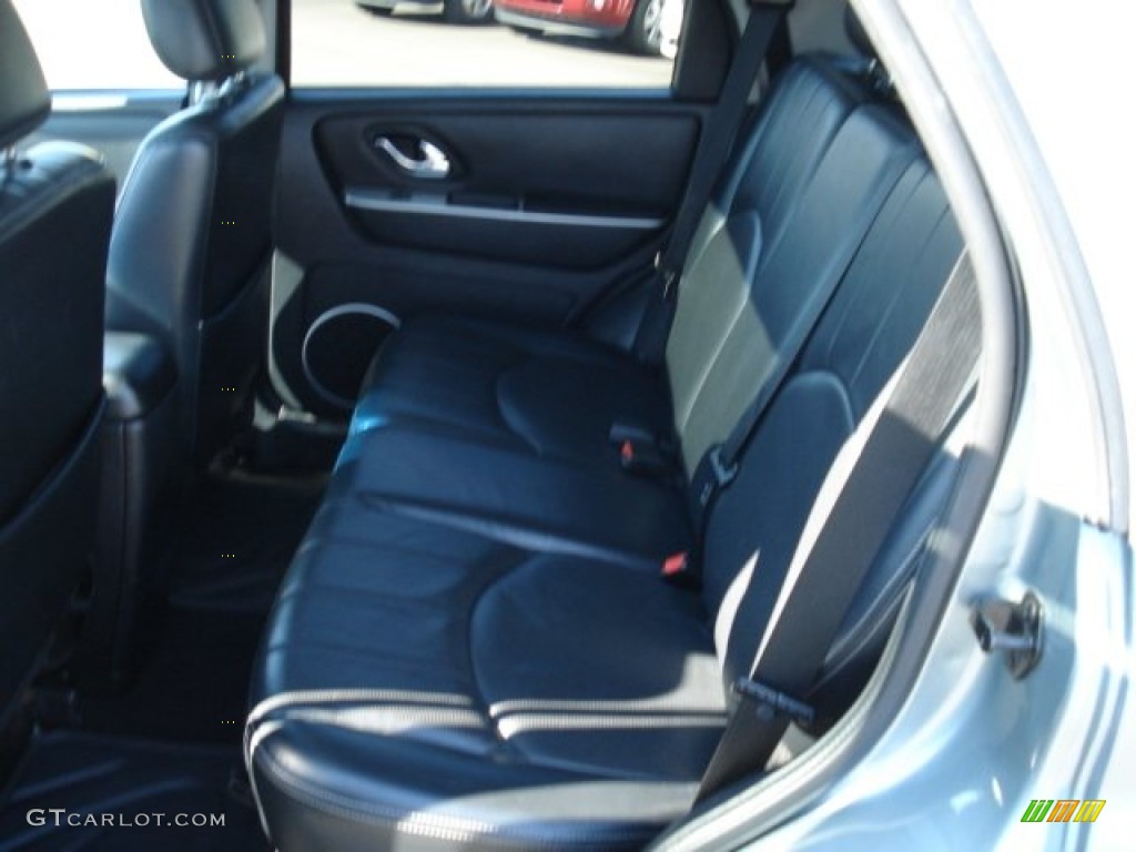 2007 Mercury Mariner Luxury 4WD Rear Seat Photo #68676091