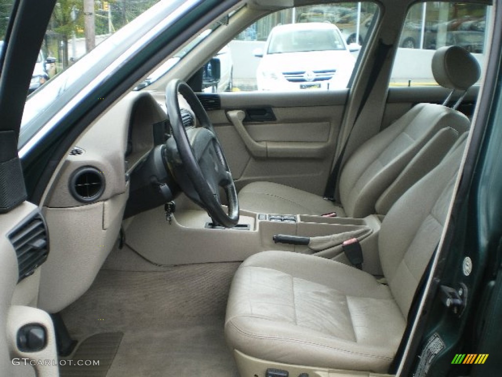 1991 BMW 5 Series 525i Sedan Front Seat Photos