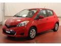 Absolutely Red - Yaris L 5 Door Photo No. 4