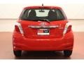 Absolutely Red - Yaris L 5 Door Photo No. 7