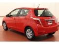 Absolutely Red - Yaris L 5 Door Photo No. 8