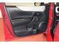 Absolutely Red - Yaris L 5 Door Photo No. 9