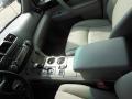 Classic Silver Metallic - Highlander V6 Photo No. 26
