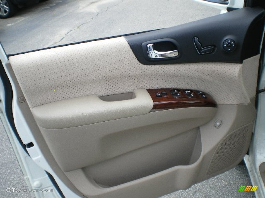 2007 Entourage SE - Cosmic White / Beige photo #19
