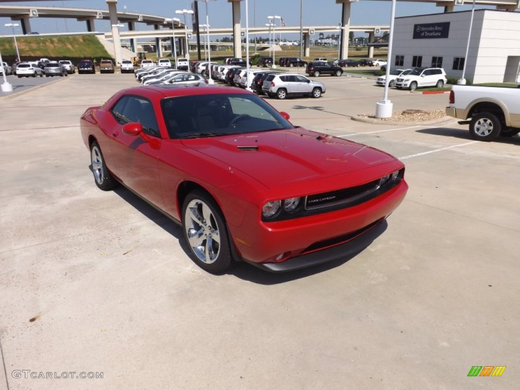 Redline 3 Coat Pearl 2012 Dodge Challenger SXT Exterior Photo #68685697