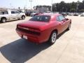 Redline 3 Coat Pearl - Challenger SXT Photo No. 5
