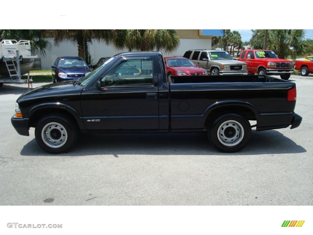 1998 S10 Regular Cab - Onyx Black / Gray photo #6