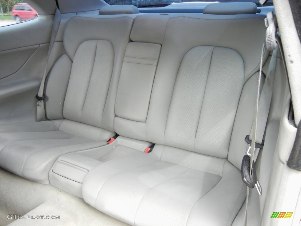 2002 Mercedes-Benz CLK 320 Coupe Rear Seat Photo #68688175