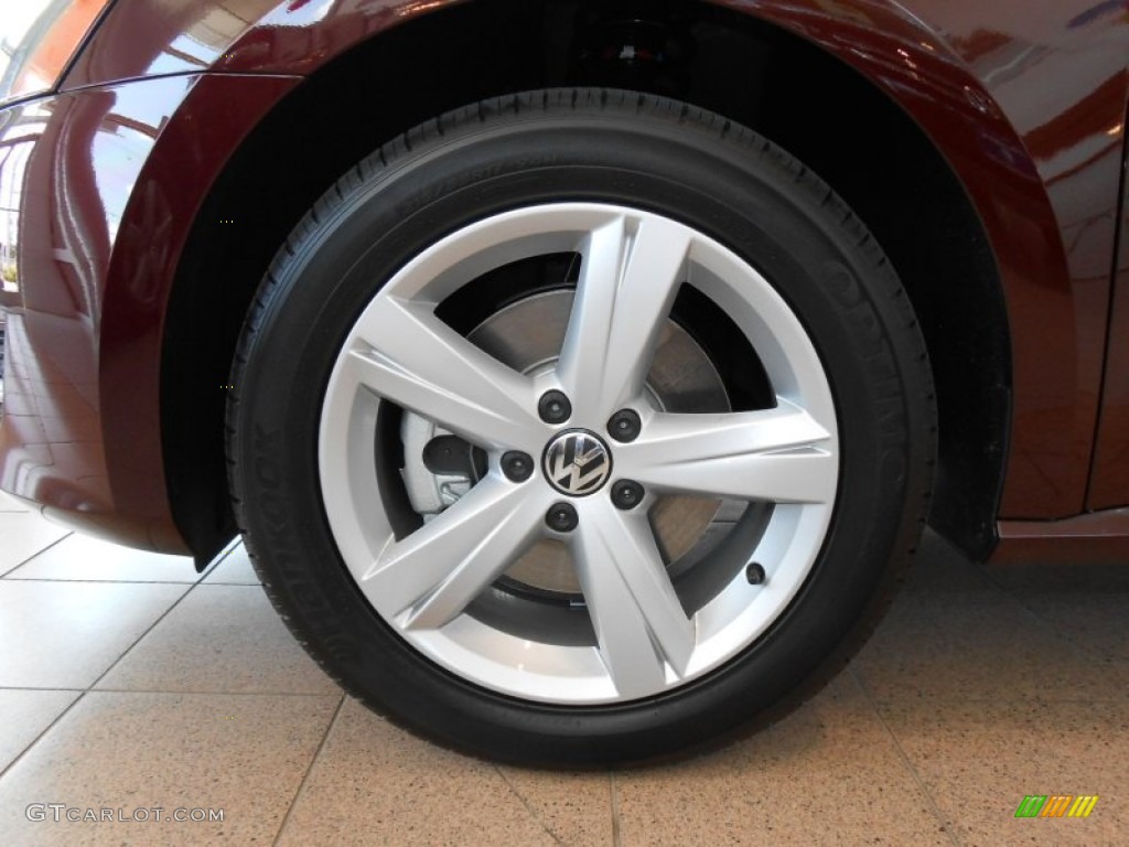 2013 Volkswagen Passat TDI SE Wheel Photo #68688742