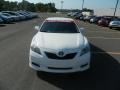 Super White - Camry SE Photo No. 8