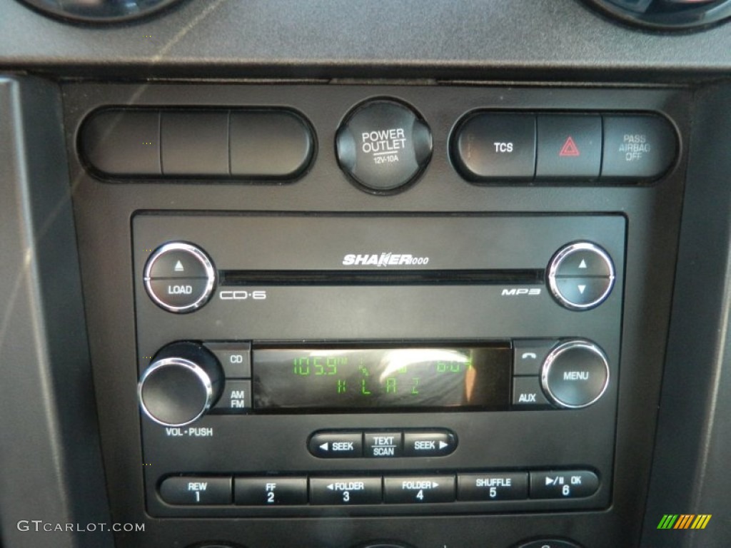 2008 Mustang GT Premium Convertible - Alloy Metallic / Dark Charcoal photo #29