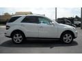 Arctic White - ML 350 4Matic Photo No. 6
