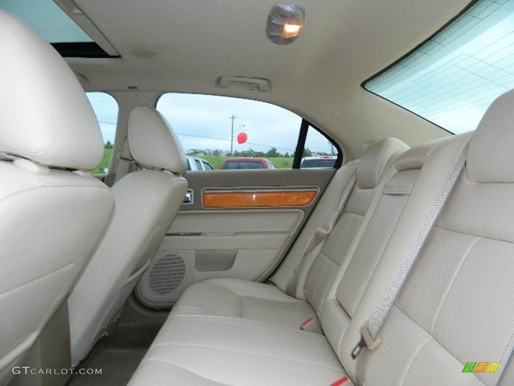 2009 Lincoln MKZ Sedan Rear Seat Photo #68690311