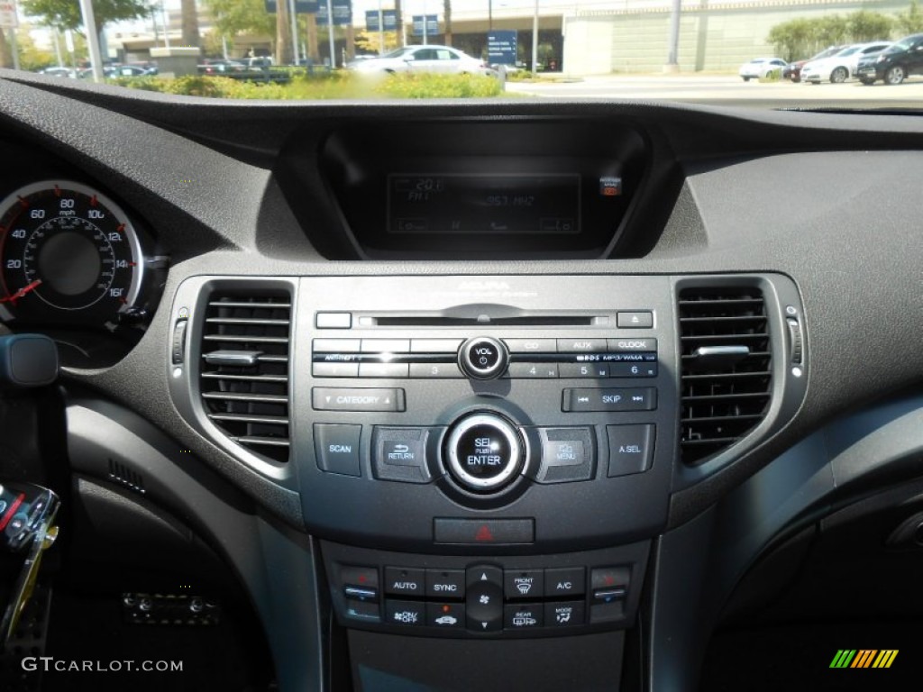 2012 Acura TSX Sedan Controls Photo #68690626