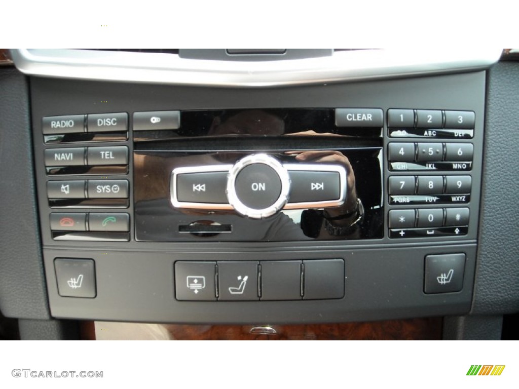 2013 Mercedes-Benz E 350 Sedan Controls Photo #68691382