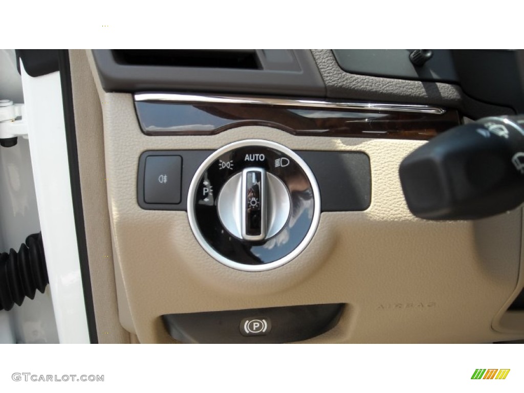 2013 Mercedes-Benz E 350 Cabriolet Controls Photo #68691568