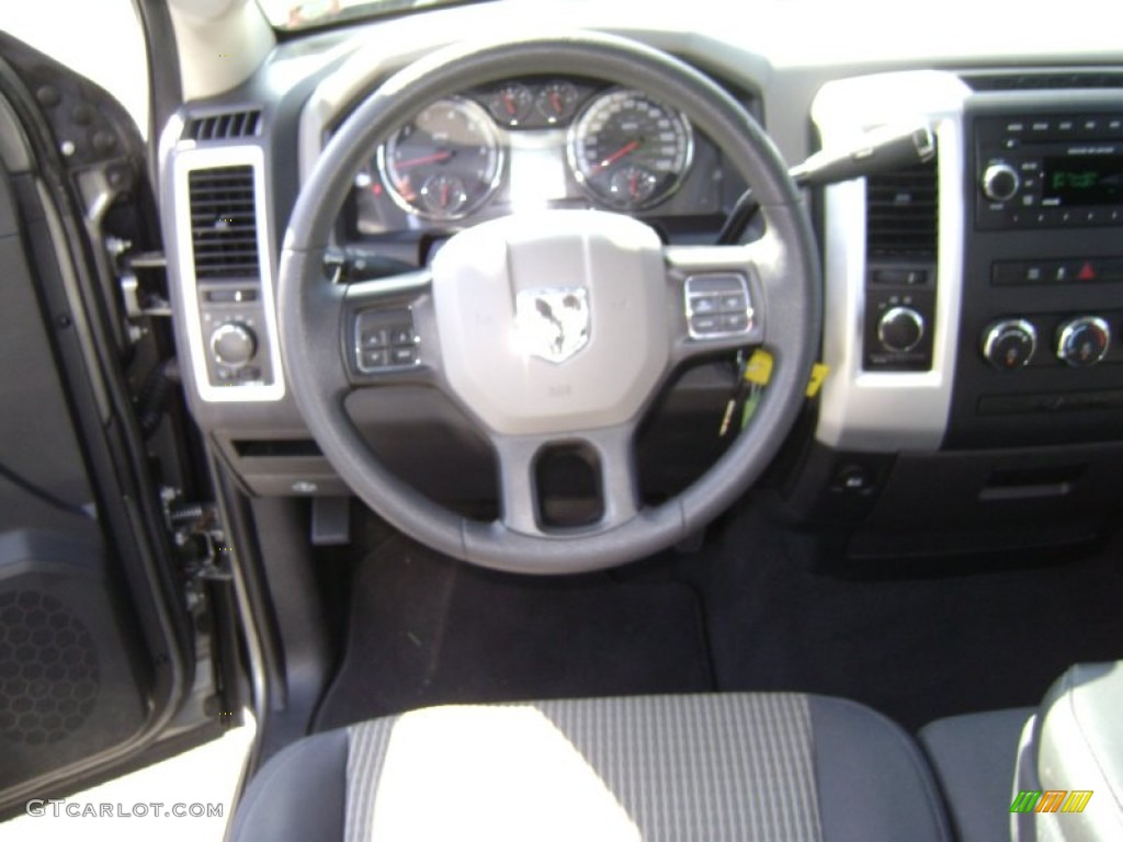 2012 Ram 1500 SLT Quad Cab 4x4 - Mineral Gray Metallic / Dark Slate Gray/Medium Graystone photo #13