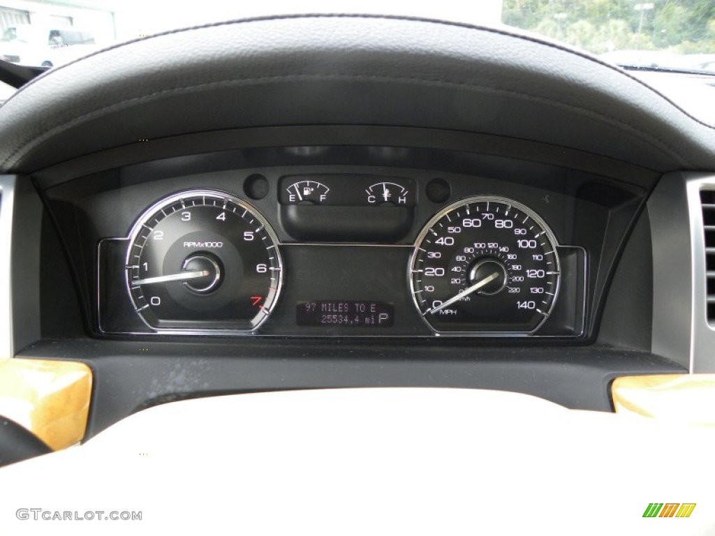 2009 Lincoln MKS Sedan Gauges Photo #68692765