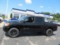 Galaxy Black - Titan SV Crew Cab 4x4 Photo No. 5