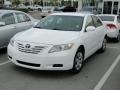 Super White - Camry LE Photo No. 29