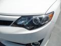Super White - Camry SE Photo No. 8