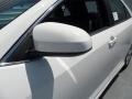 Super White - Camry SE Photo No. 11
