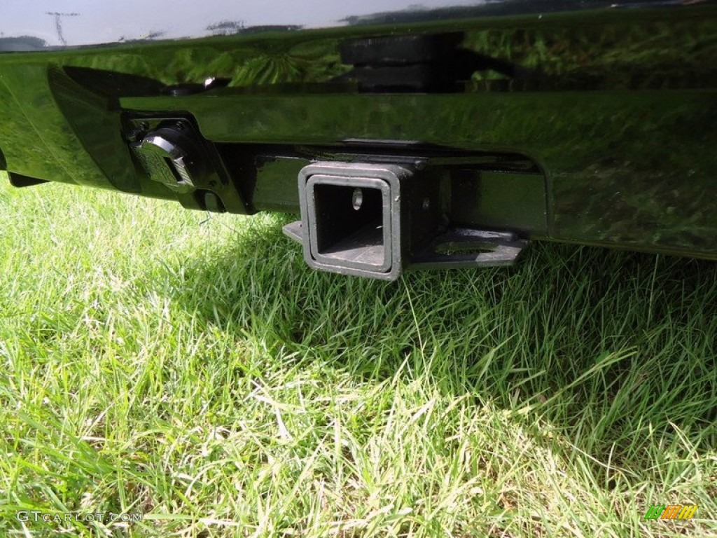 1998 Navigator  - Black / Medium Graphite photo #26