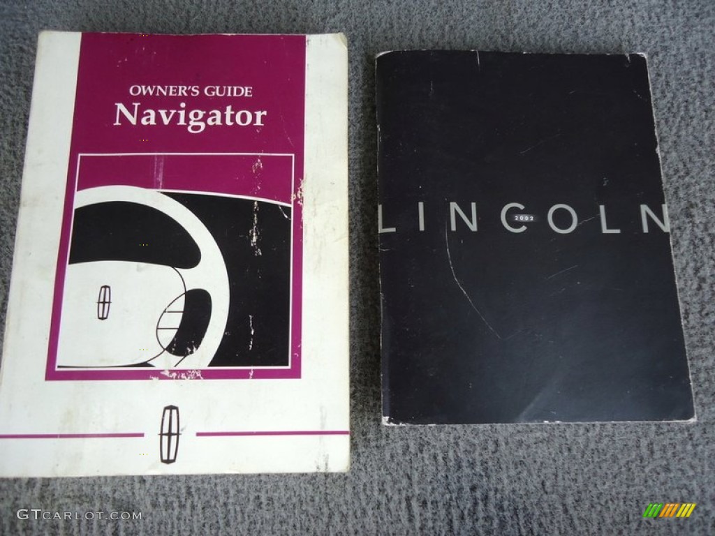 1998 Navigator  - Black / Medium Graphite photo #39