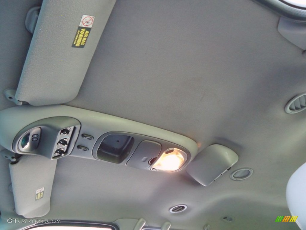 1998 Navigator  - Black / Medium Graphite photo #70