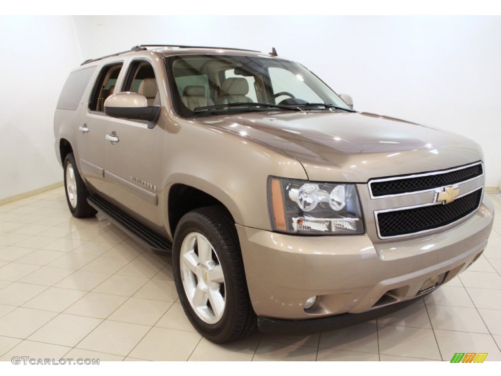 Amber Bronze Metallic 2007 Chevrolet Suburban 1500 LTZ 4x4 Exterior Photo #68704123