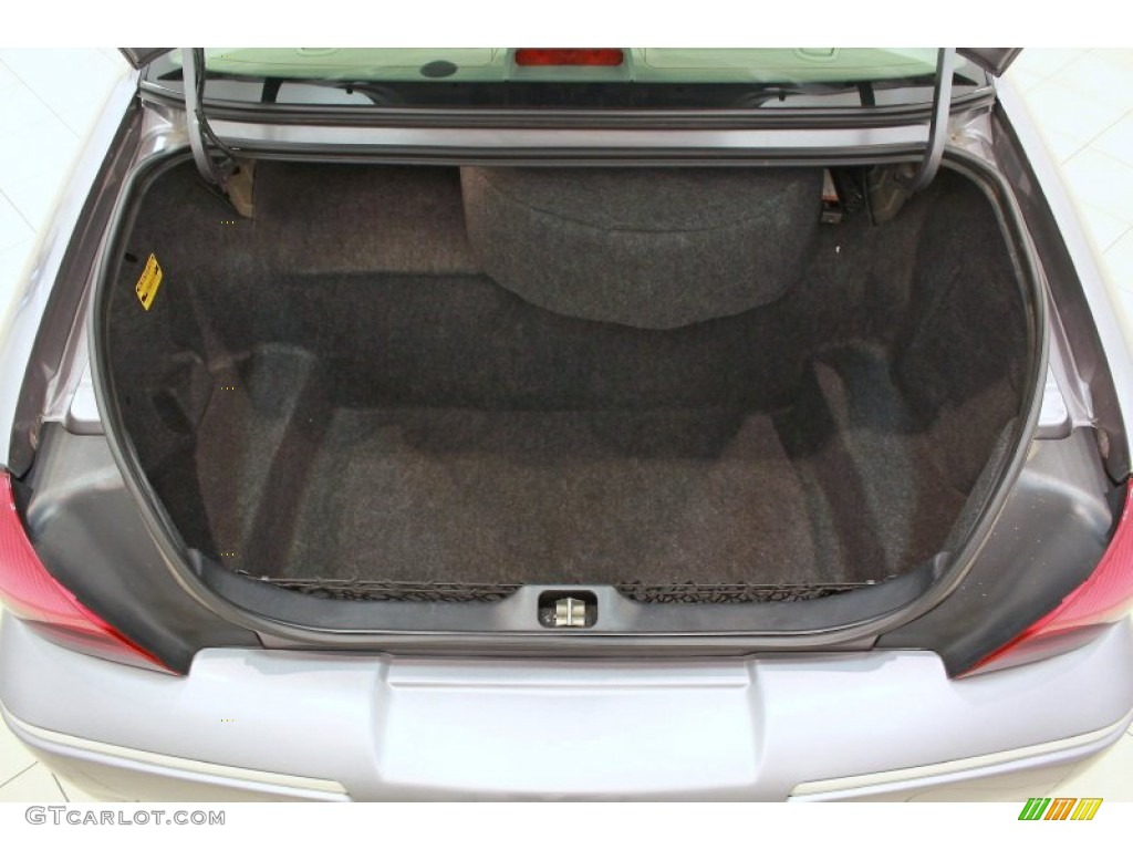 2006 Mercury Grand Marquis GS Trunk Photo #68704603