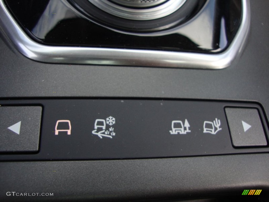 2012 Land Rover Range Rover Evoque Pure Controls Photo #68705911