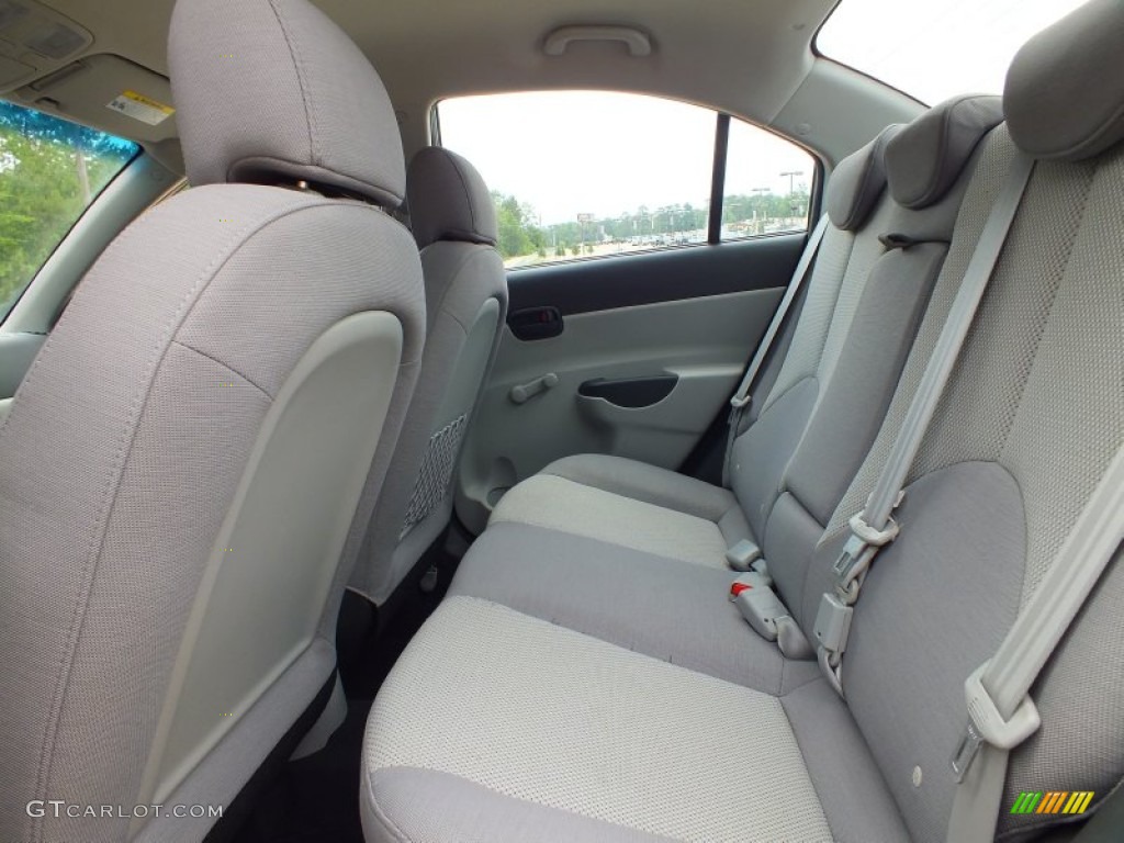 Gray Interior 2009 Hyundai Accent GLS 4 Door Photo #68709358