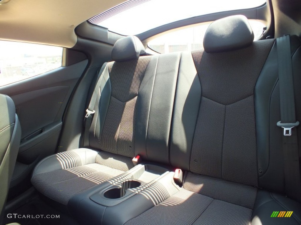 2013 Hyundai Veloster Standard Veloster Model Rear Seat Photo #68712214