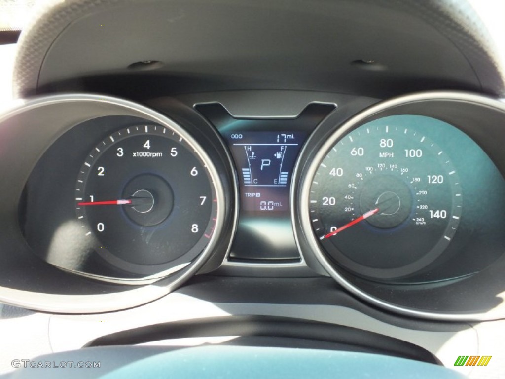 2013 Hyundai Veloster Standard Veloster Model Gauges Photo #68712316