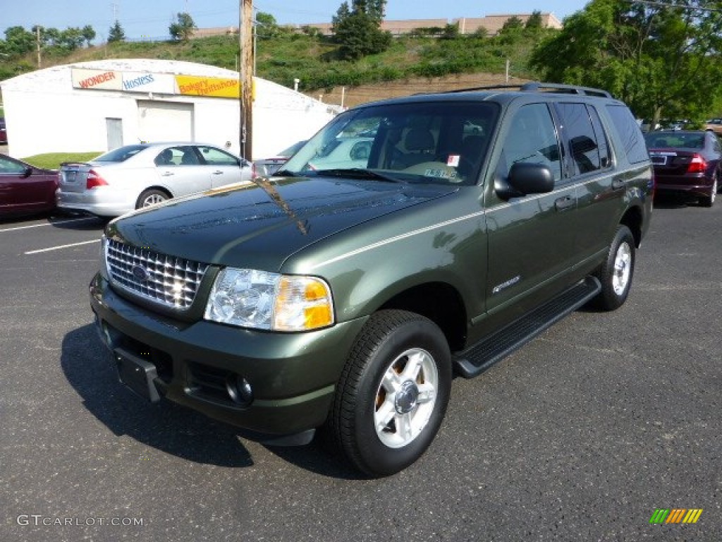 Estate Green Metallic 2004 Ford Explorer XLT 4x4 Exterior Photo #68712409