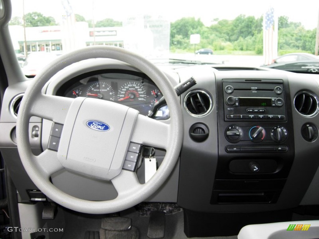 2006 F150 XLT SuperCrew - Medium Wedgewood Blue Metallic / Medium/Dark Flint photo #10