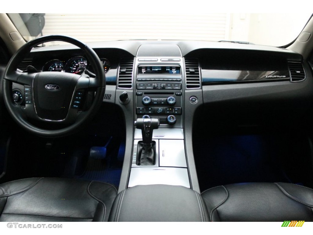 2011 Ford Taurus Limited Charcoal Black Dashboard Photo #68715340