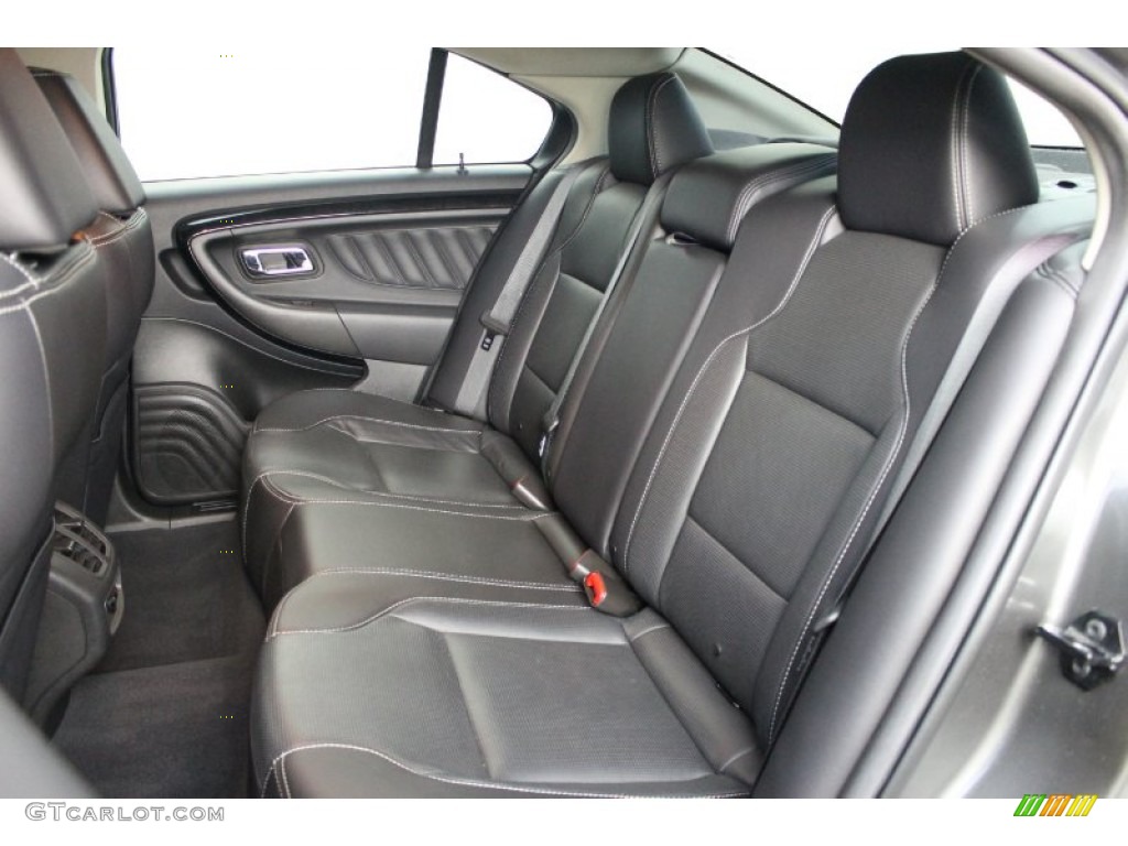2011 Ford Taurus Limited Rear Seat Photo #68715406